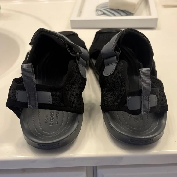 CROCS Women’s Swift Water Mesh Sandals - Picture 4 of 11